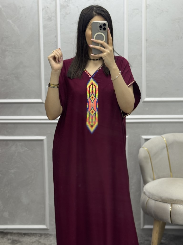 Robe Naya