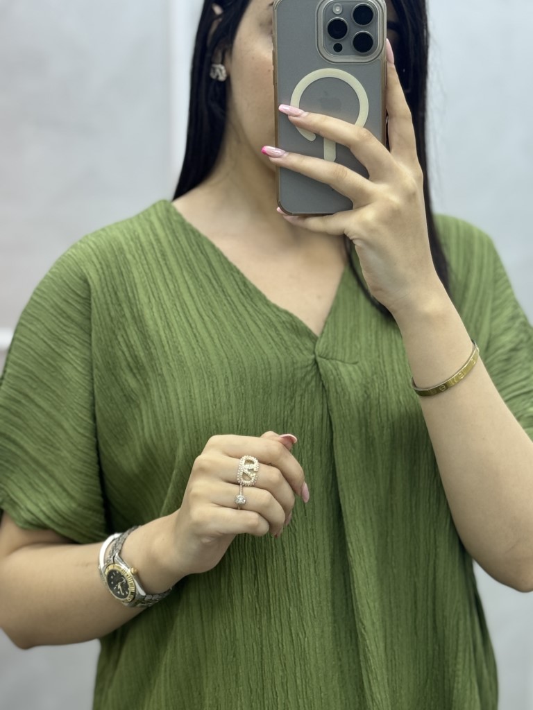  Robe Flora