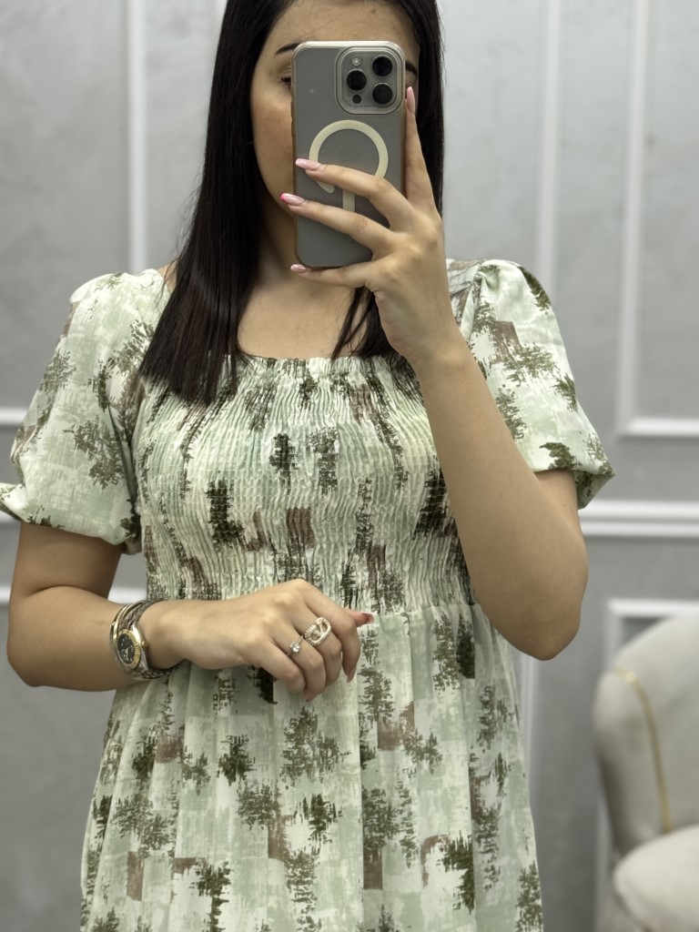  Robe Ismiralda